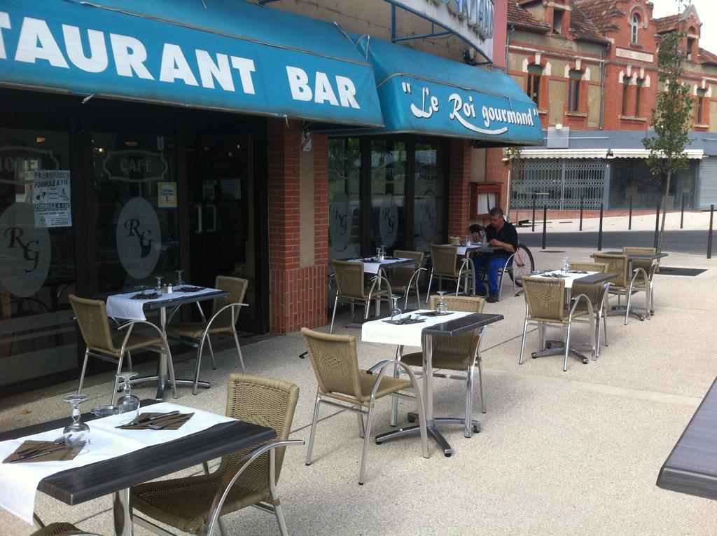 Hotel Le Roi Gourmand Pamiers Exterior photo